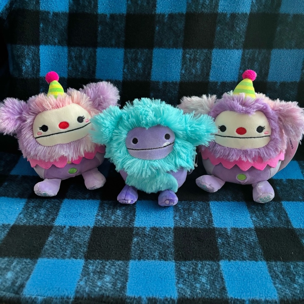 Squishmallow 5” Bigfoots Lot